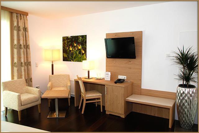 Relax- & Wanderhotel Poppengut 힌터스토더 외부 사진